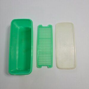 Tupperware Vegetable Strainer / Colander with Lid, Green, Vintage